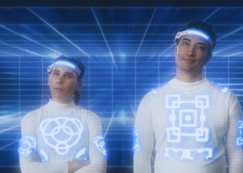 LFF 2023: Molli and Max in the Future (2023) – Film Review